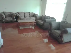 Photo - Sofa Seven Seater