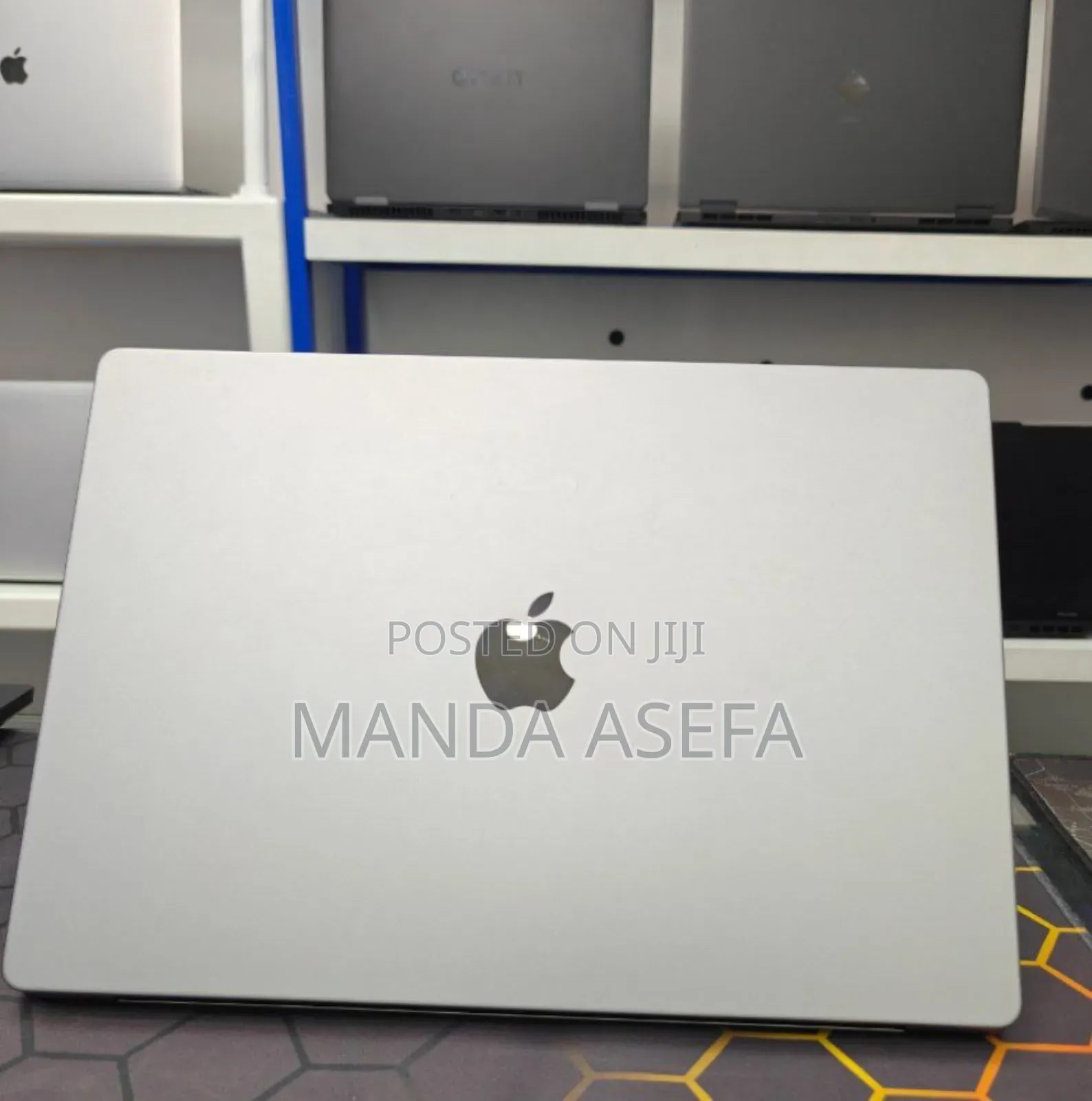 New Laptop Apple MacBook Pro M1 64GB Apple M1 Max SSD 1T