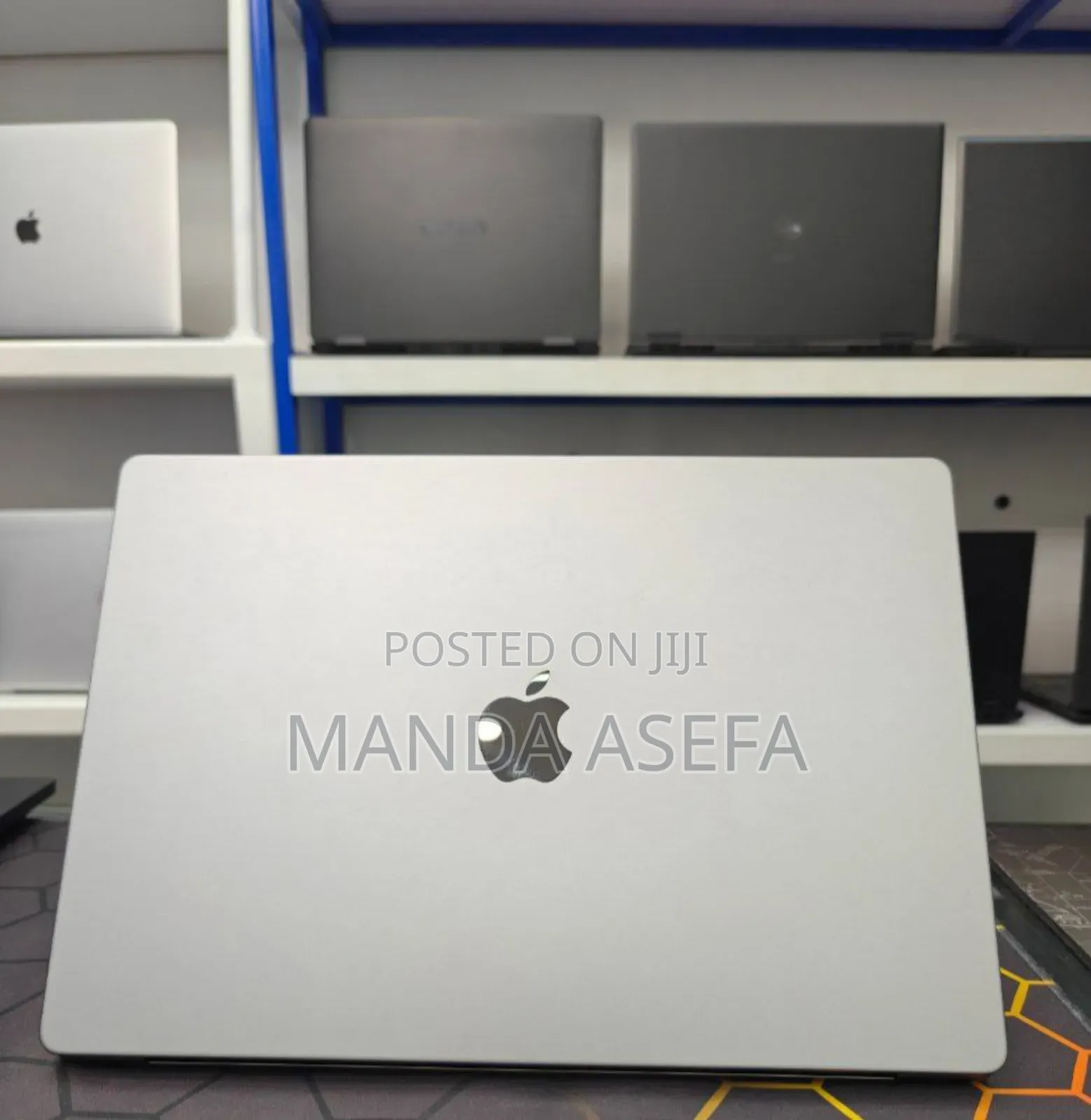 New Laptop Apple MacBook Pro M1 64GB Apple M1 Max SSD 1T