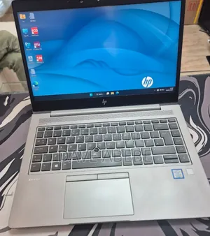 Photo - New Laptop HP ZBook 15 16GB Intel Core I7 SSD 512GB