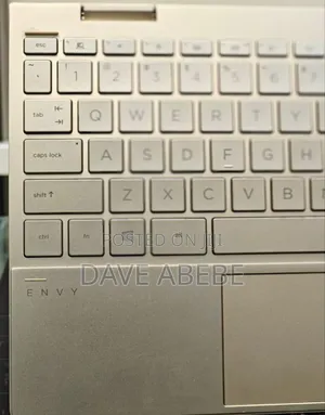 New Laptop HP Envy X360 8GB Intel Core I7 SSD 1T