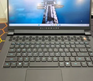 New Laptop Alienware M15 R3 16GB Intel Core I7 SSD 1T