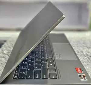 New Laptop Lenovo 16GB AMD Ryzen 7 SSD 512GB