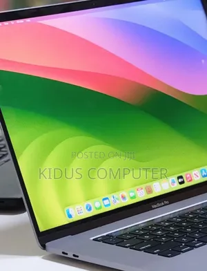 New Laptop Apple MacBook Pro 2019 32GB Intel Core I9 SSD 1T