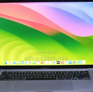 New Laptop Apple MacBook Pro 2019 32GB Intel Core I9 SSD 1T