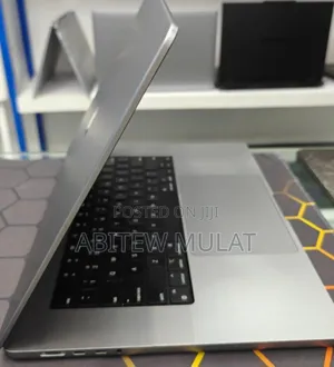 New Laptop Apple MacBook Pro 2021 M1 64GB Apple M1 Max SSD 1T