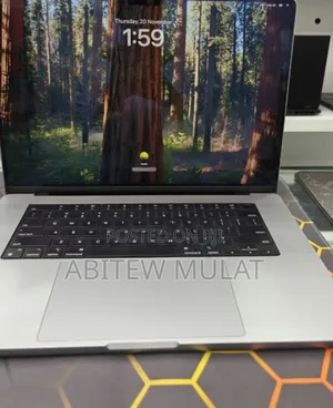 New Laptop Apple MacBook Pro 2021 M1 64GB Apple M1 Max SSD 1T