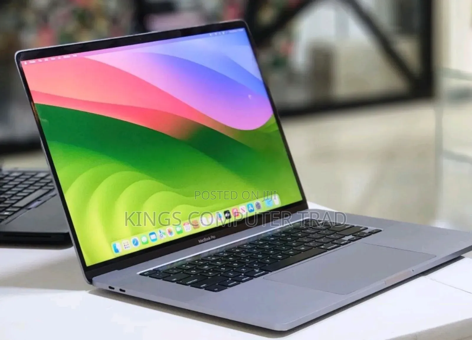 New Laptop Apple MacBook Pro 2019 32GB Intel Core I9 SSD 1T