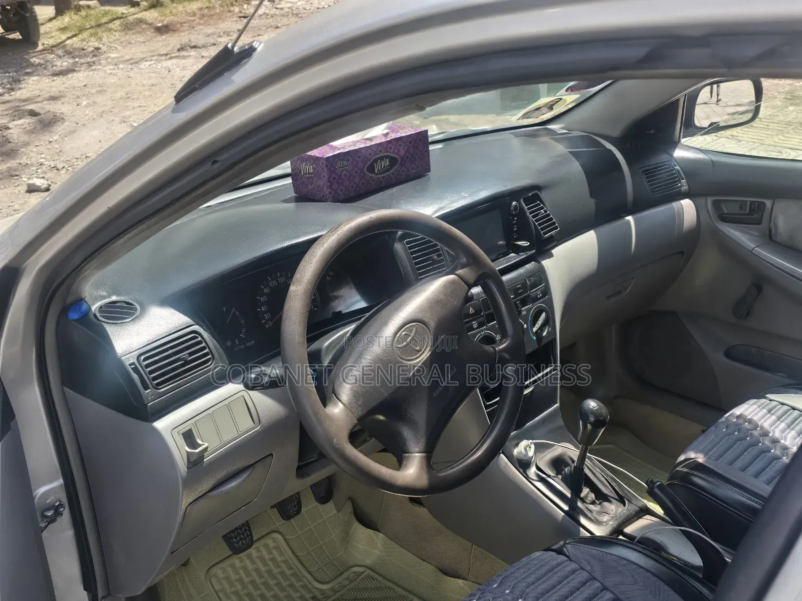 Toyota Corolla 2002 Gold