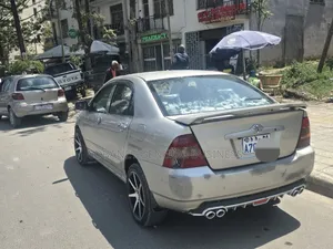 Toyota Corolla 2002 Gold