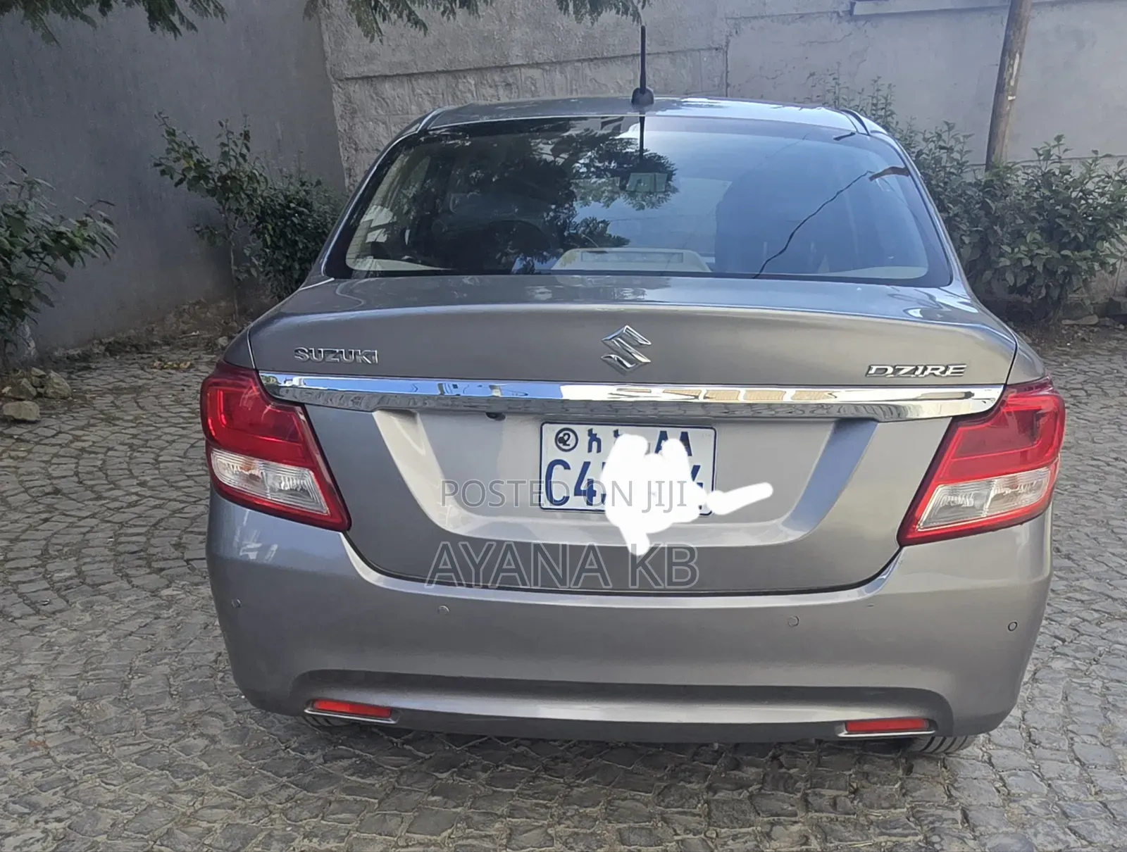 Suzuki Dzire 2023 Silver