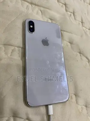 Apple iPhone X 64 GB White