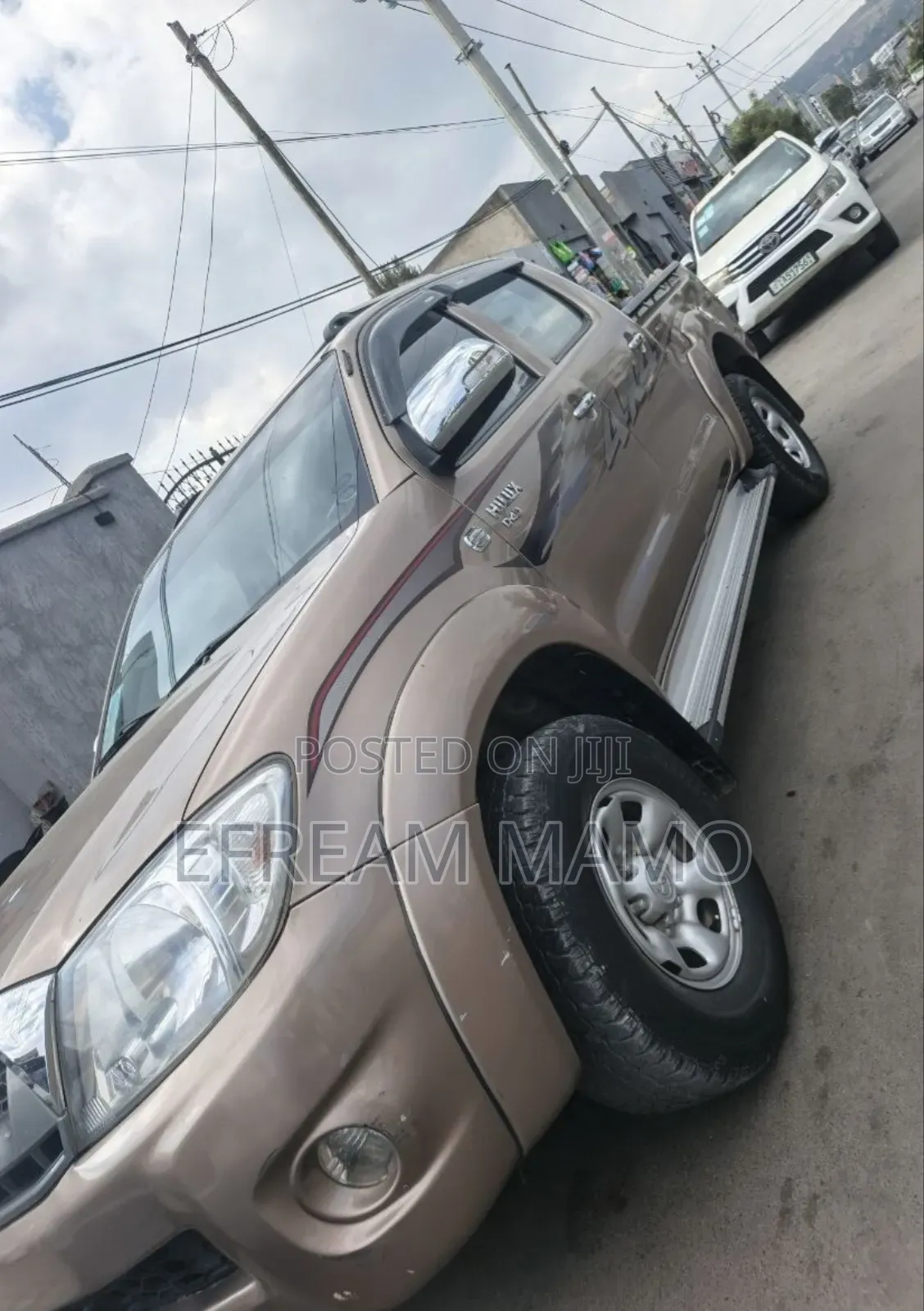 Toyota Hilux 2020 Gold