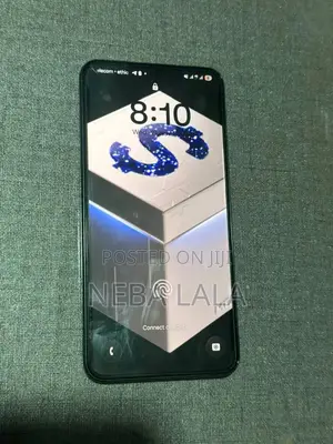 Photo - Samsung Galaxy S22 5G 256 GB Green