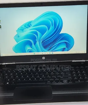 New Laptop HP Pavilion 15 8GB Intel Core I5 SSD 256GB