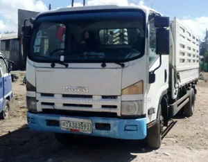 2016 Model Isuzu Exellent Condition