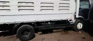 2016 Model Isuzu Exellent Condition