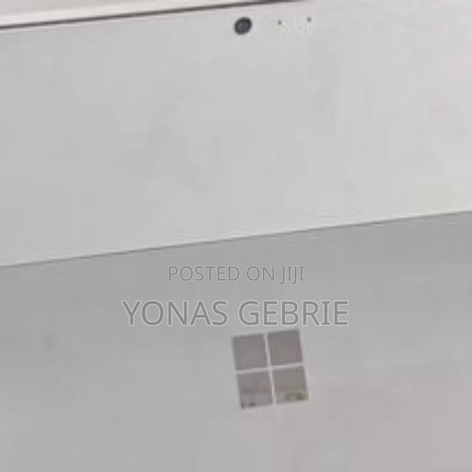 New Laptop Microsoft Surface 8GB Intel Core I5 SSD 128GB