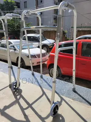 Photo - Walker Without Wheel械冴daily Activities,Walker Can Be Ideal Solution