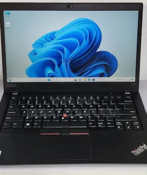 Photo - New Laptop Lenovo ThinkPad T14 16GB Intel Core I7 SSD 512GB