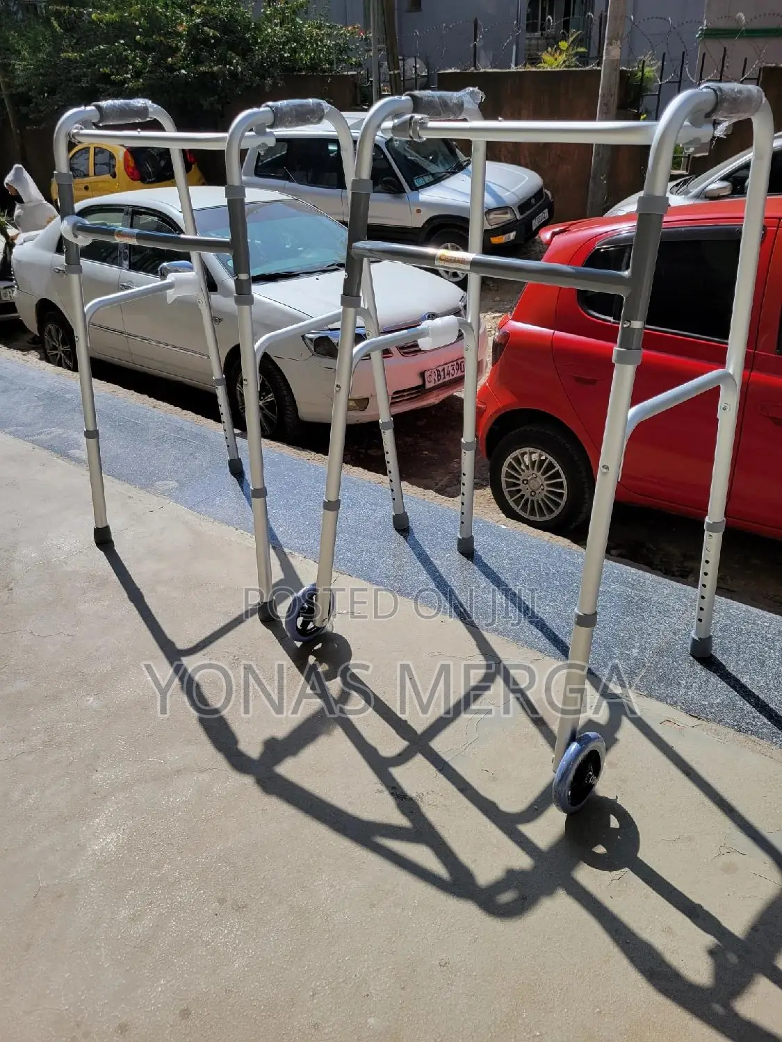 Walker竄岣bariatric Aluminum Folding Walker- Two Button郎嶱walker