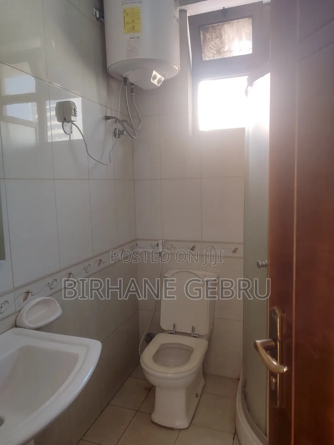 Furnished 12bdrm House in G+2  Fernished Guest, Bole for rent