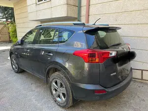 Toyota RAV4 2017 Gray