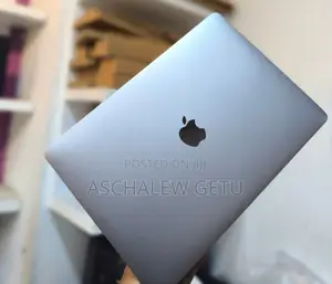 New Laptop Apple MacBook Pro 2020 M1 8GB Apple M1 Pro SSD 512GB