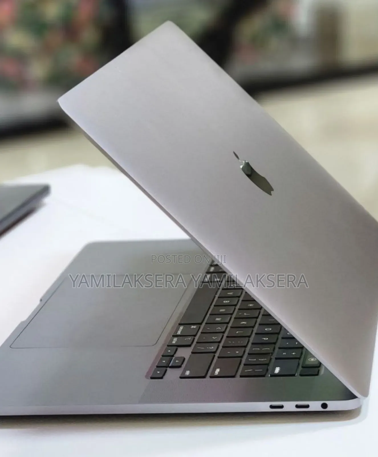 New Laptop Apple MacBook Pro 2019 32GB Intel Core i9 SSD 1T