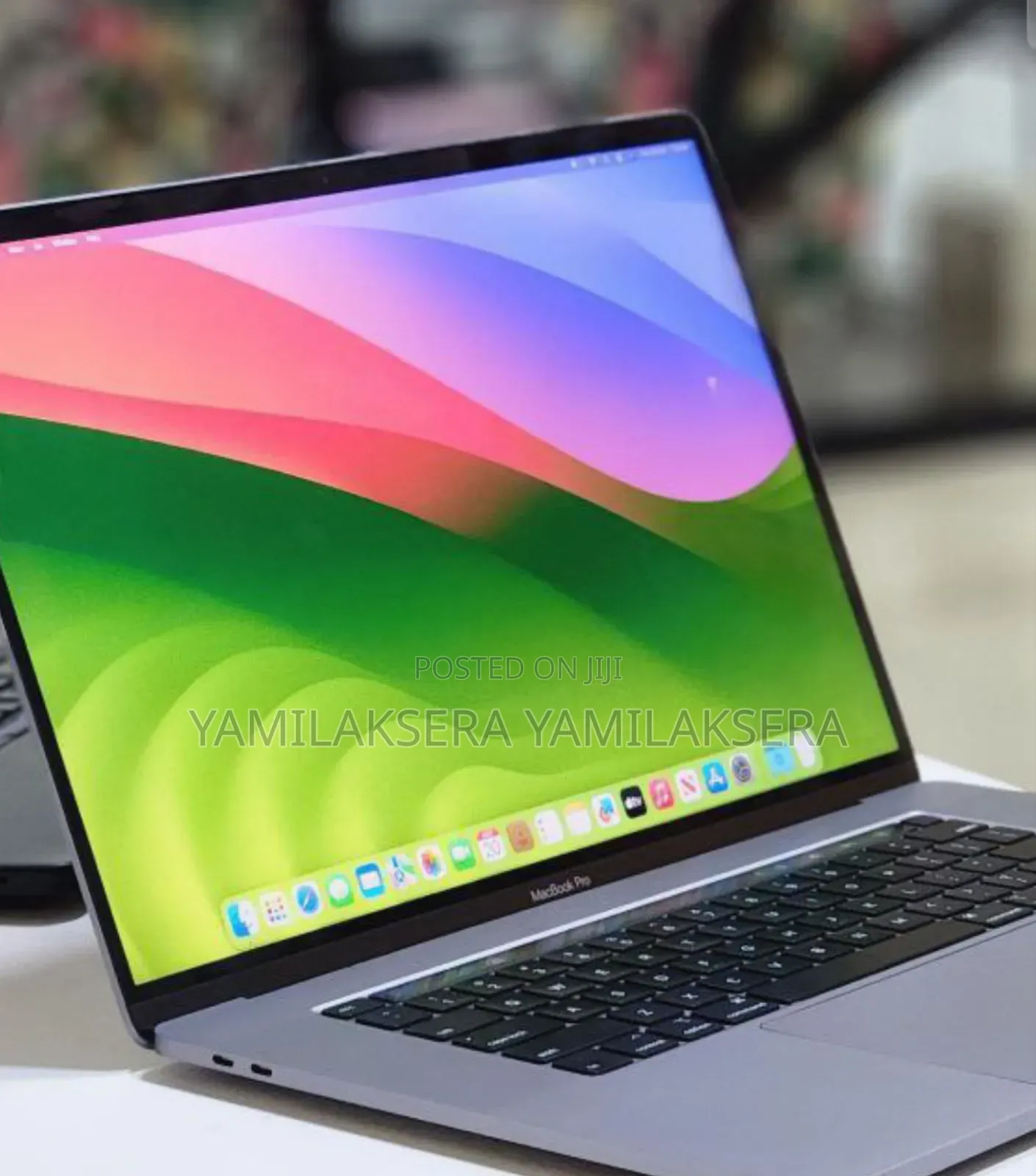 New Laptop Apple MacBook Pro 2019 32GB Intel Core i9 SSD 1T
