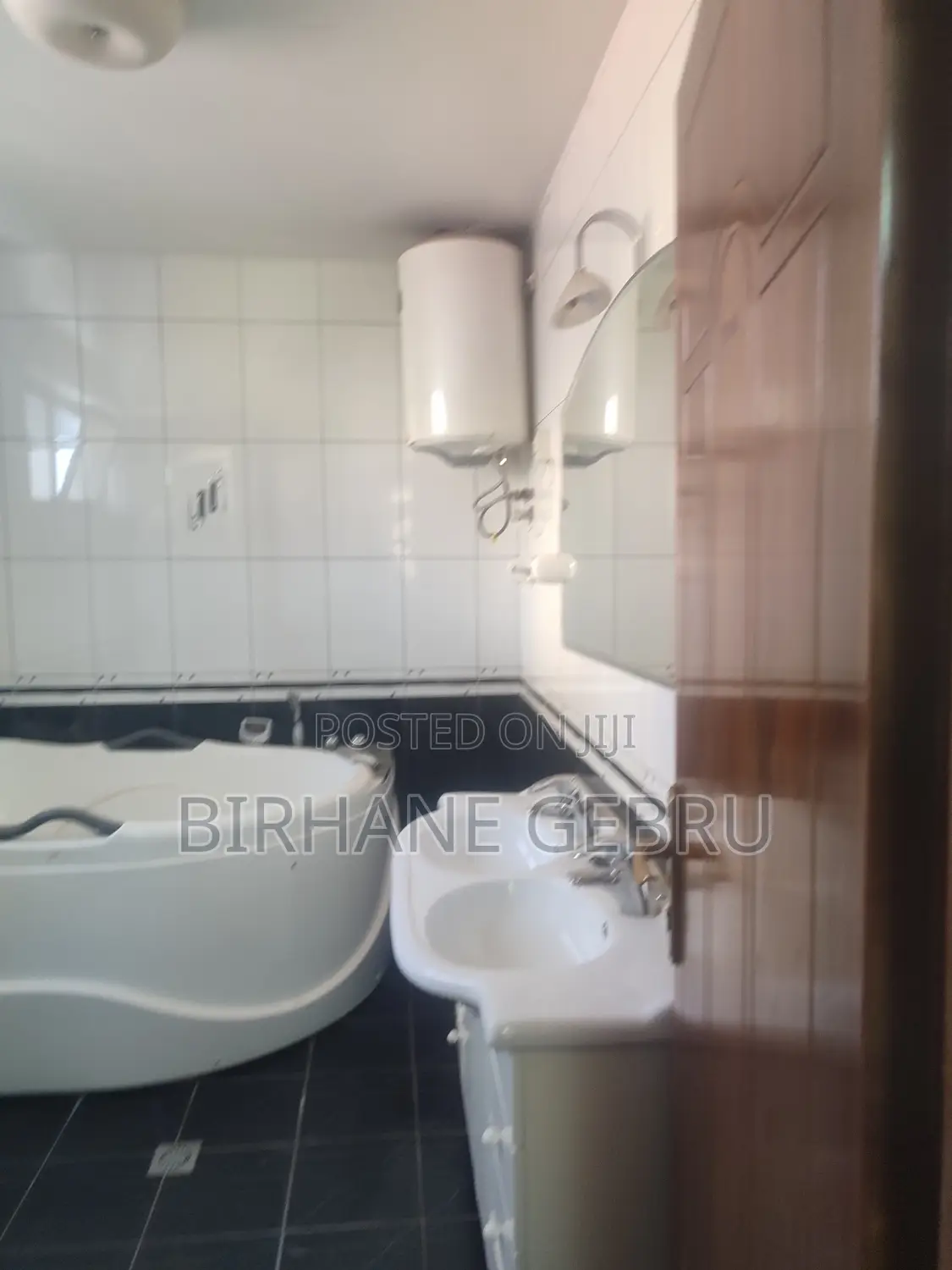 Furnished 12bdrm House in G+2  Fernished Guest, Bole for rent