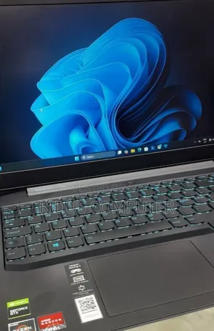 New Laptop Lenovo Ideapad 3 16GB AMD Ryzen 7 SSD 256GB