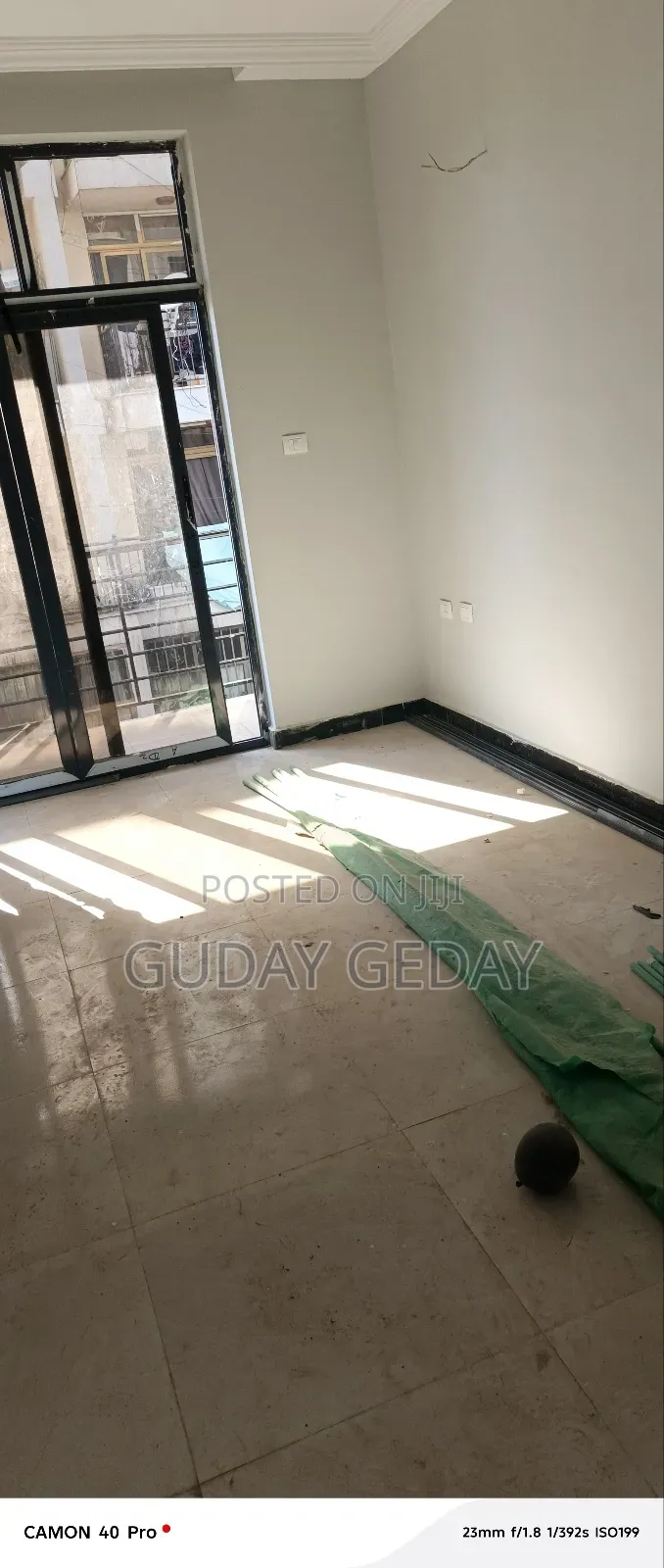 Furnished 3bdrm Apartment in Akaky Kaliti for sale