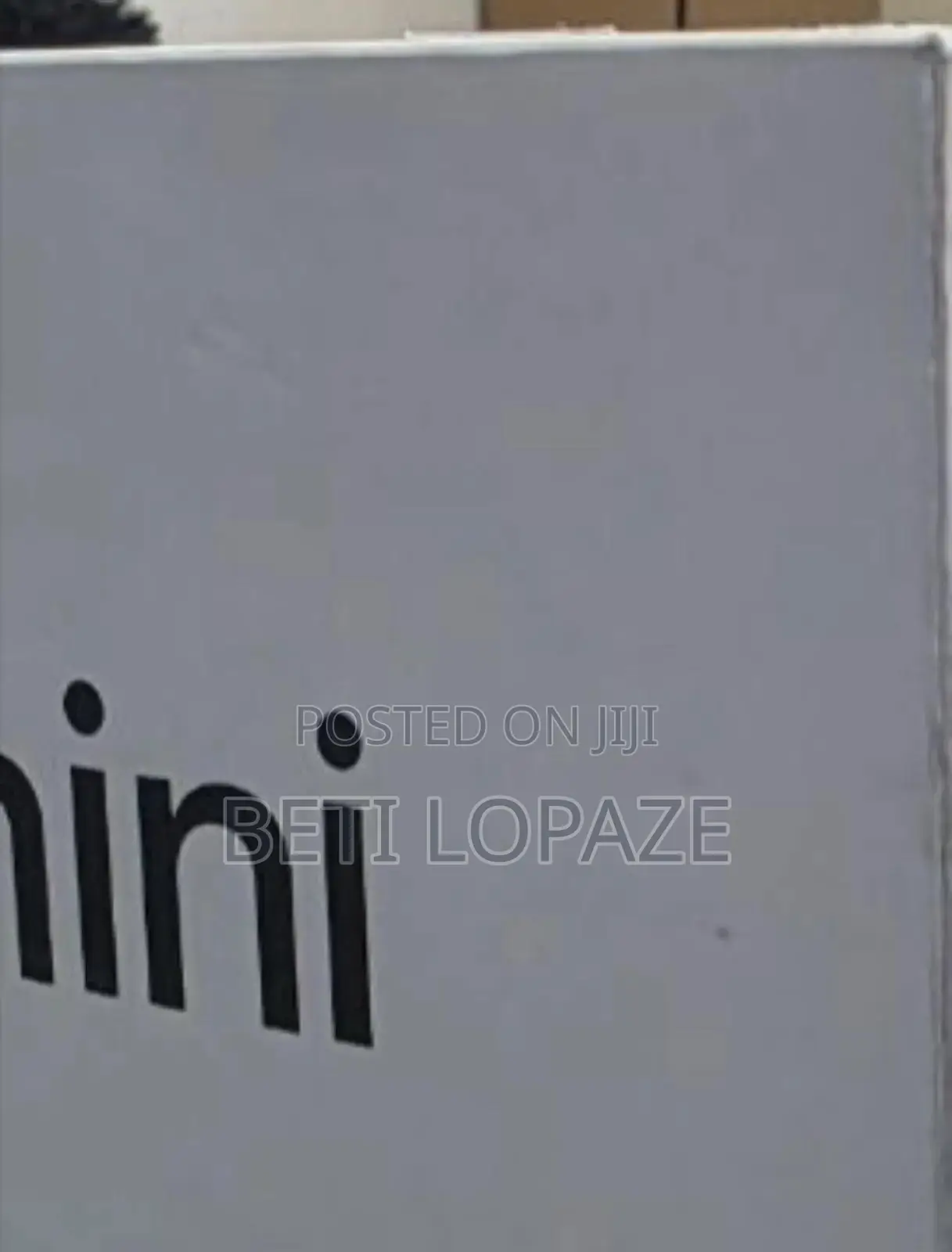 New Apple MacBook Air 2025 M4 15-Inch 16GB Intel Core I5 SSD 256GB