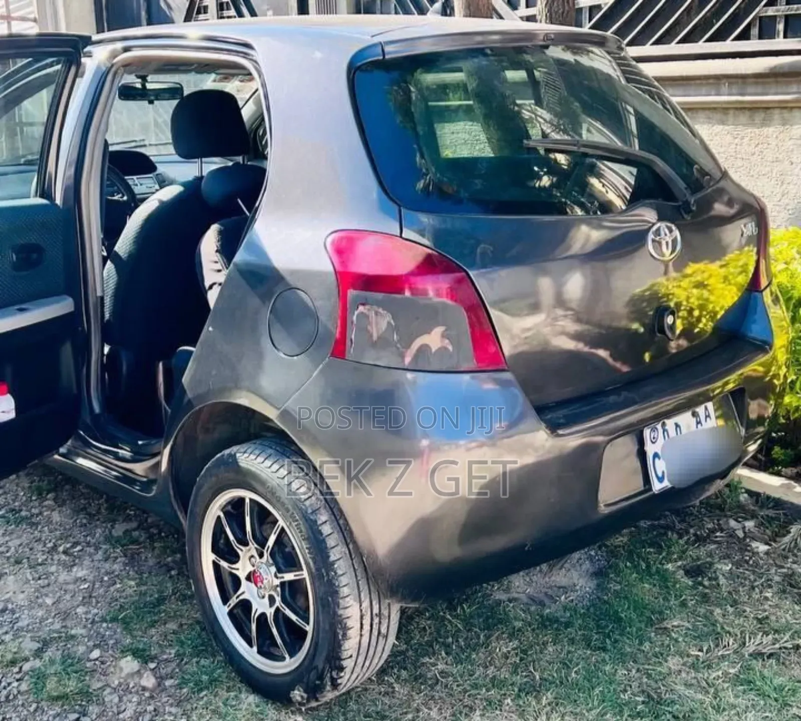 Toyota Yaris 2005 Ivory