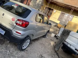 Suzuki S-Presso 2022 Silver