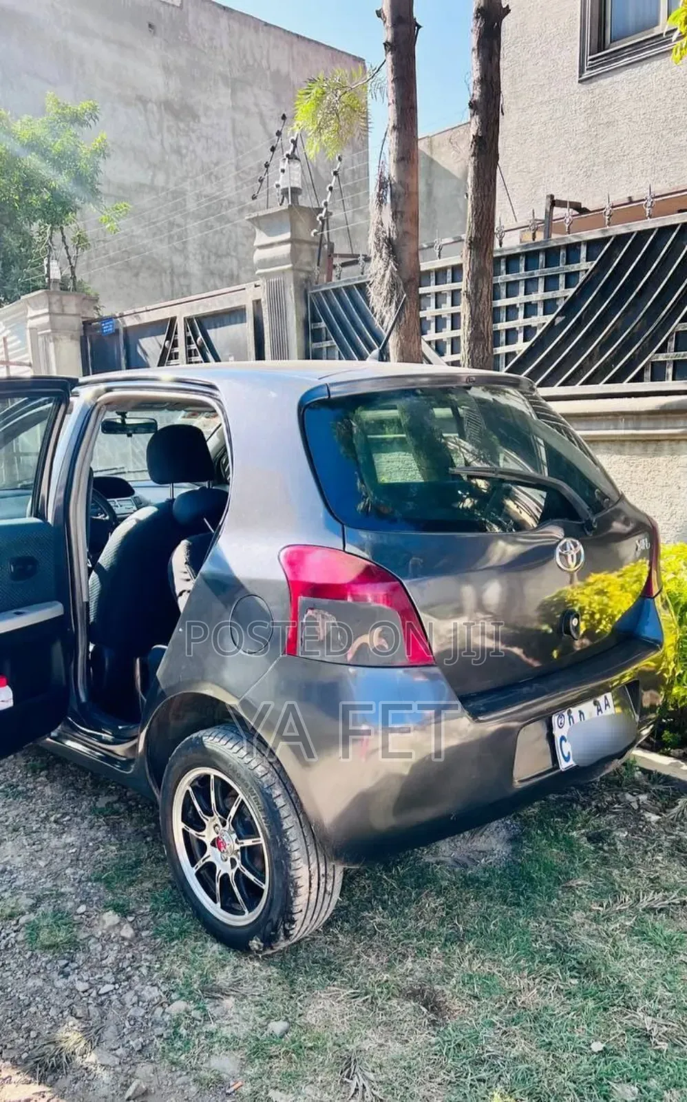 Toyota Yaris 2005 Black