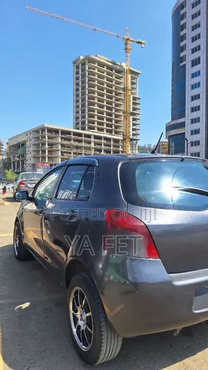 Toyota Yaris 2005 Black