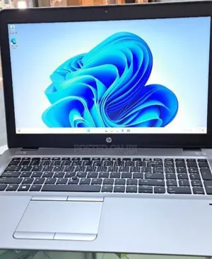 Photo - New Laptop HP EliteBook 840 G4 8GB Intel Core I5 SSD 256GB