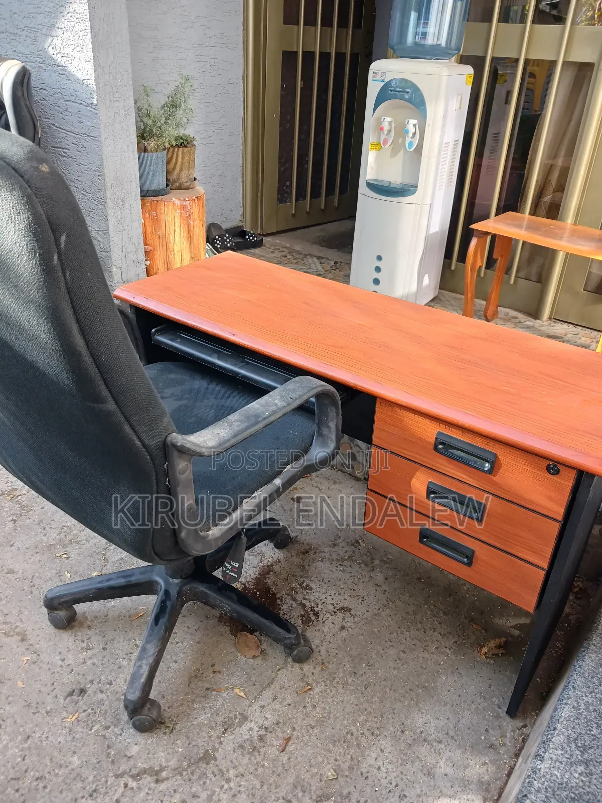 Office Table Chair