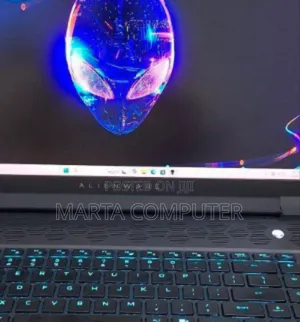 New Laptop Alienware M15 R3 16GB Intel Core I9 SSD 1T