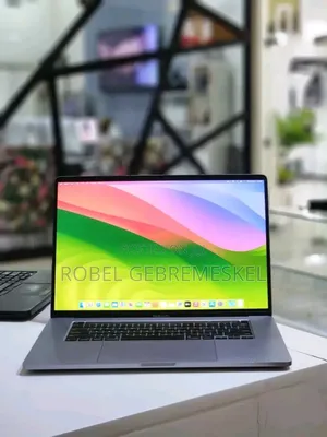 New Laptop Apple MacBook Pro 2019 32GB Intel Core I9 SSD 1T