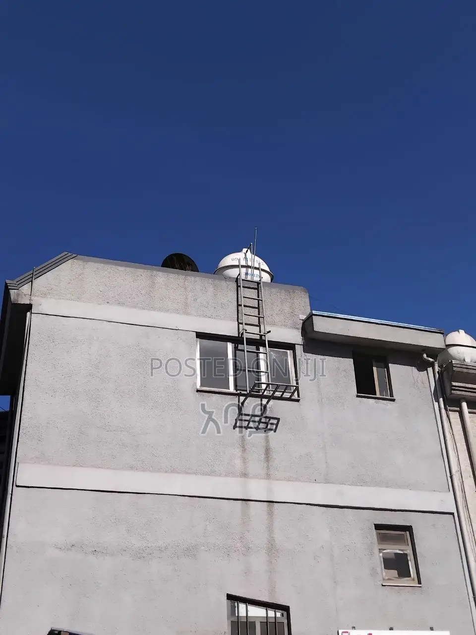 6bdrm Condo in Akaky Kaliti for sale