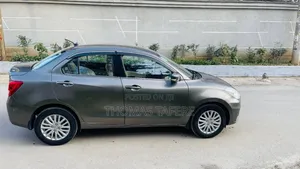 Suzuki Dzire 2022 Gray