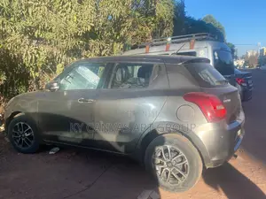 Suzuki Swift 2021 Gray