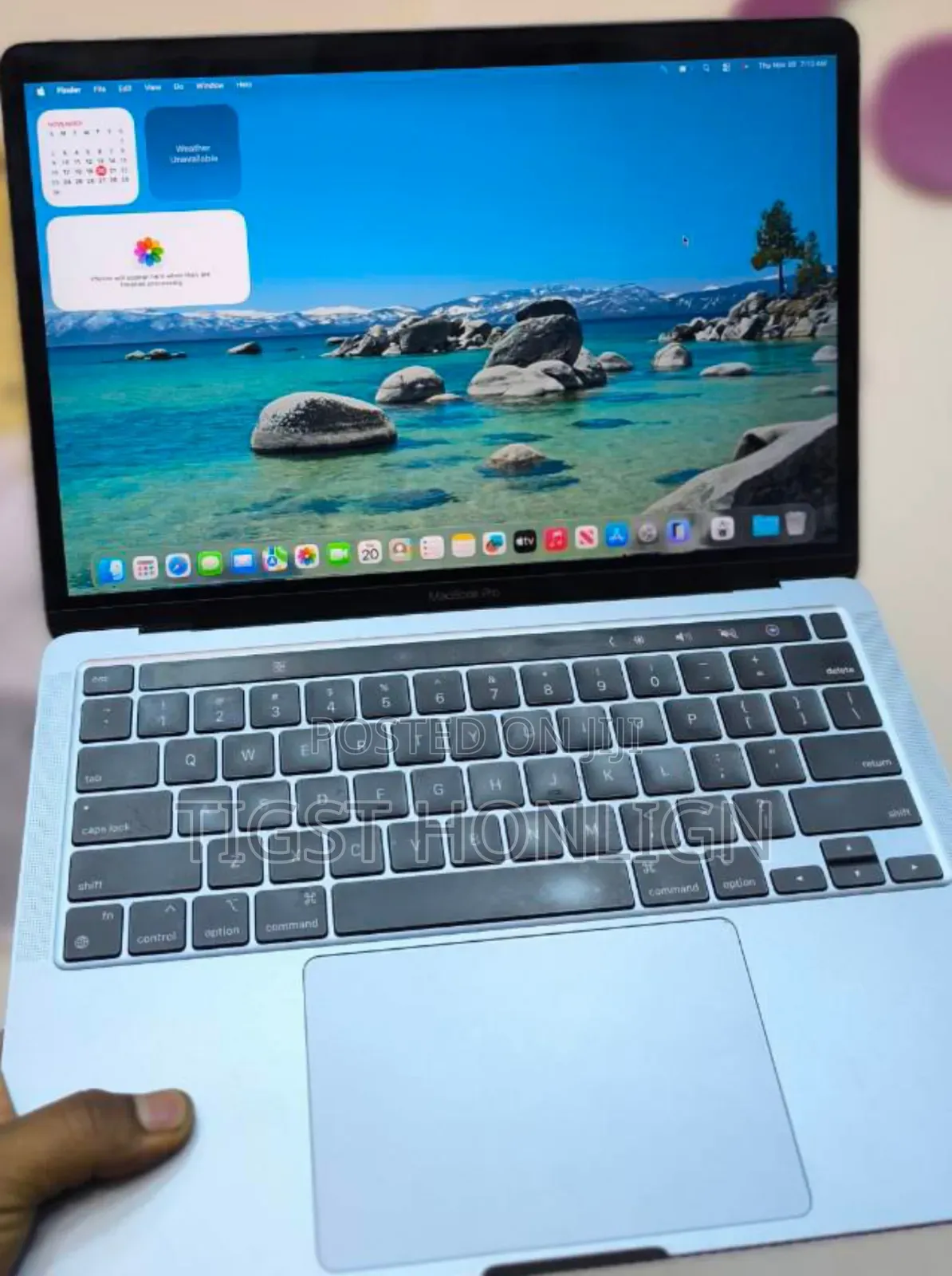 New Laptop Apple MacBook 2020 8GB Apple M1 Pro SSD 512GB