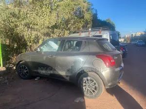 Suzuki Swift 2021 Gray