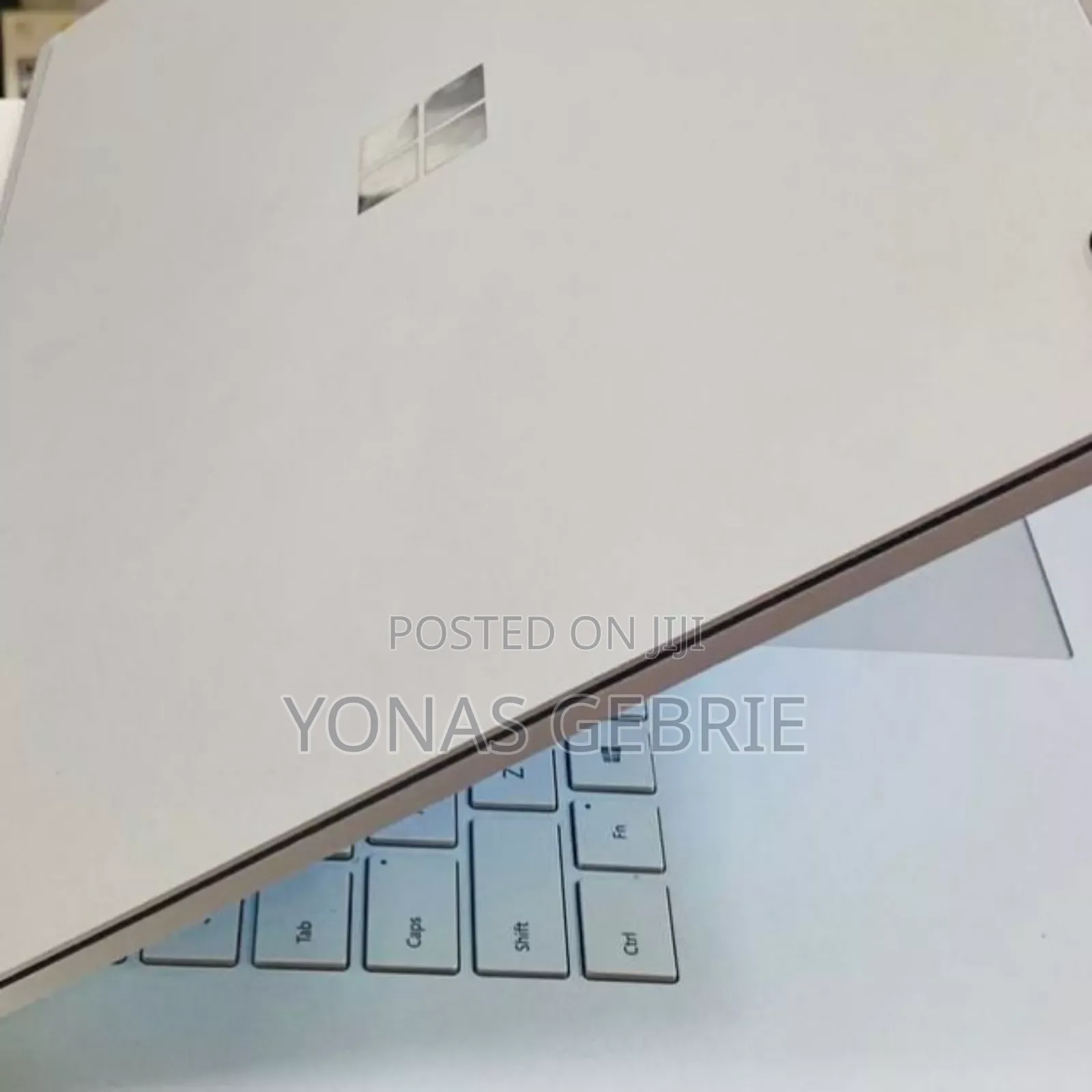 New Laptop Microsoft Surface 16GB Intel Core I7 SSD 256GB