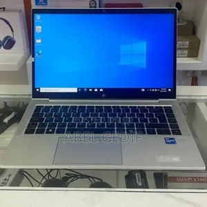 New Laptop HP EliteBook 830 G8 16GB Intel Core I7 SSD 512GB