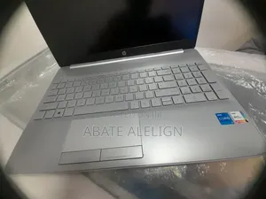 New Laptop HP Stream Notebook 8GB Intel Core I5 HDD 1T
